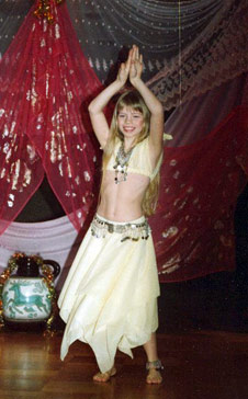 Ariane in Momos Tanzshow 1989
